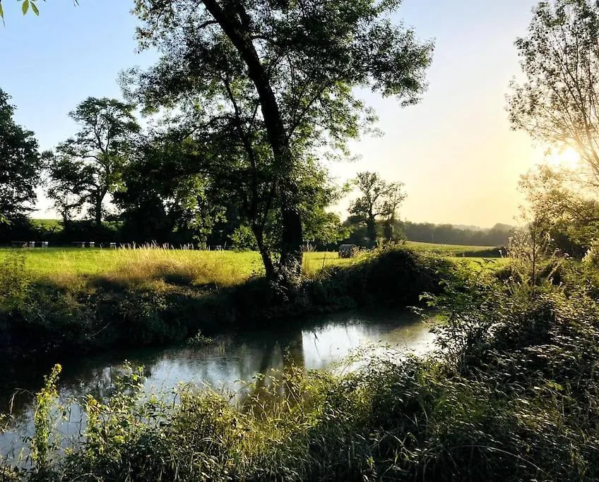 בית נופש Valence-sur-Baise Gite De Charme Avec Piscine Dans Le Gers « Le Clos Boissiere »