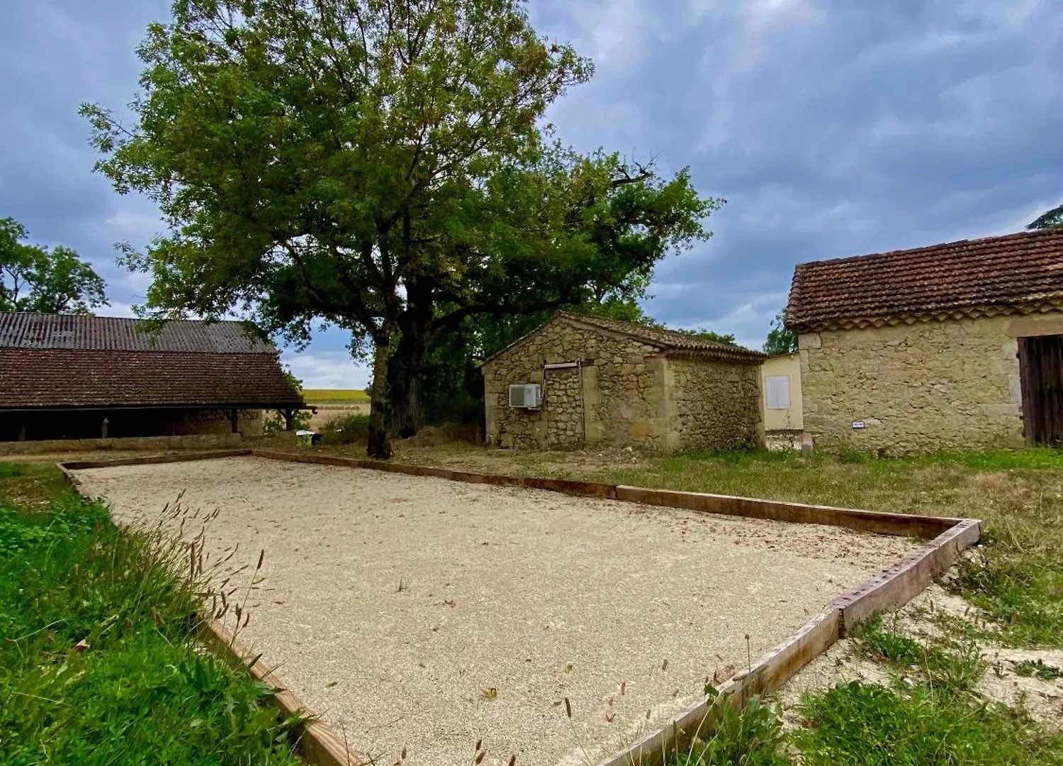 Valence-sur-Baise Gite De Charme Avec Piscine Dans Le Gers « Le Clos Boissiere » בית נופש